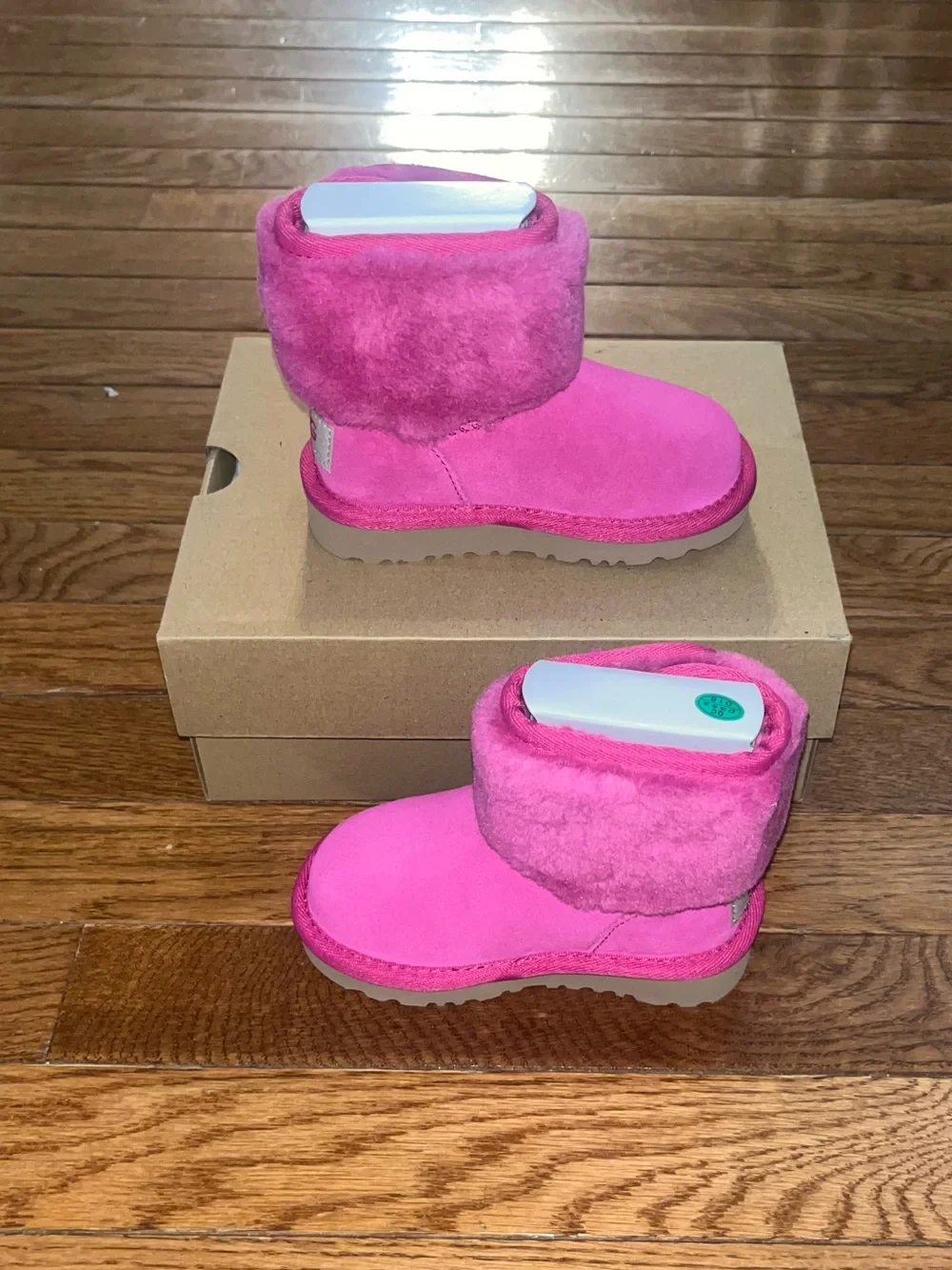 UGG Kids Classic Joan Luxury Winter Boot Dark Peony Pink Baby Girl Walker Size 6